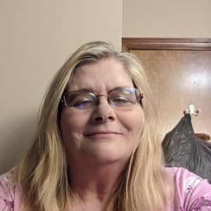 Meet your Posher, Cathy